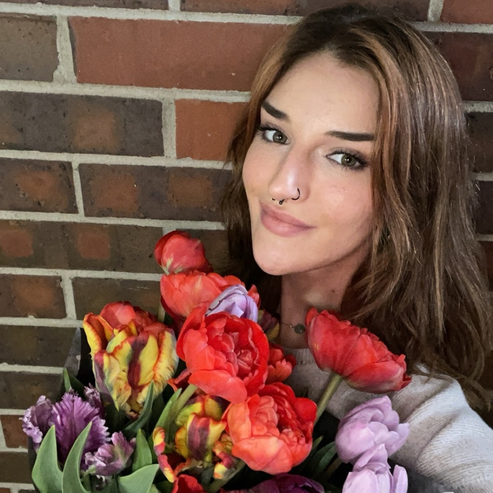 Meet your Posher, Quinn